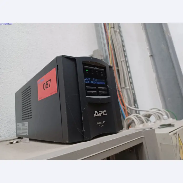 Machines of a lighting manufacturer for metalworking with accessories, continuous painting system, high-bay racking, industrial trucks, vehicles, IT and office equipment-1