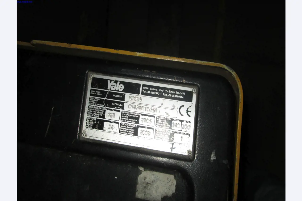 Machines of a lighting manufacturer for metalworking with accessories, continuous painting system, high-bay racking, industrial trucks, vehicles, IT and office equipment-3