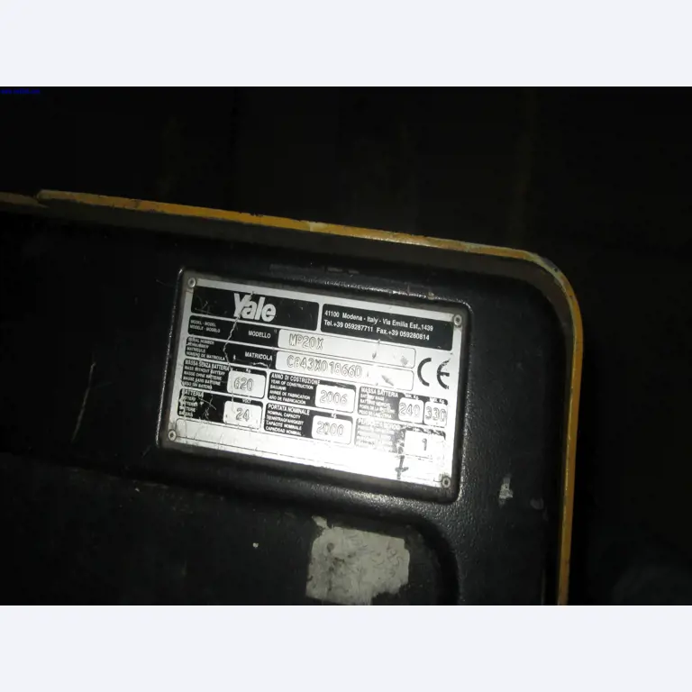 Machines of a lighting manufacturer for metalworking with accessories, continuous painting system, high-bay racking, industrial trucks, vehicles, IT and office equipment-3