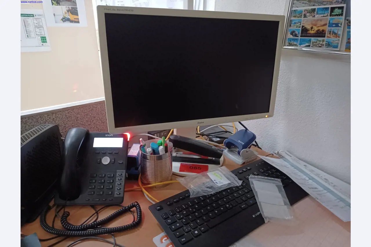 Machines of a lighting manufacturer for metalworking with accessories, continuous painting system, high-bay racking, industrial trucks, vehicles, IT and office equipment-1