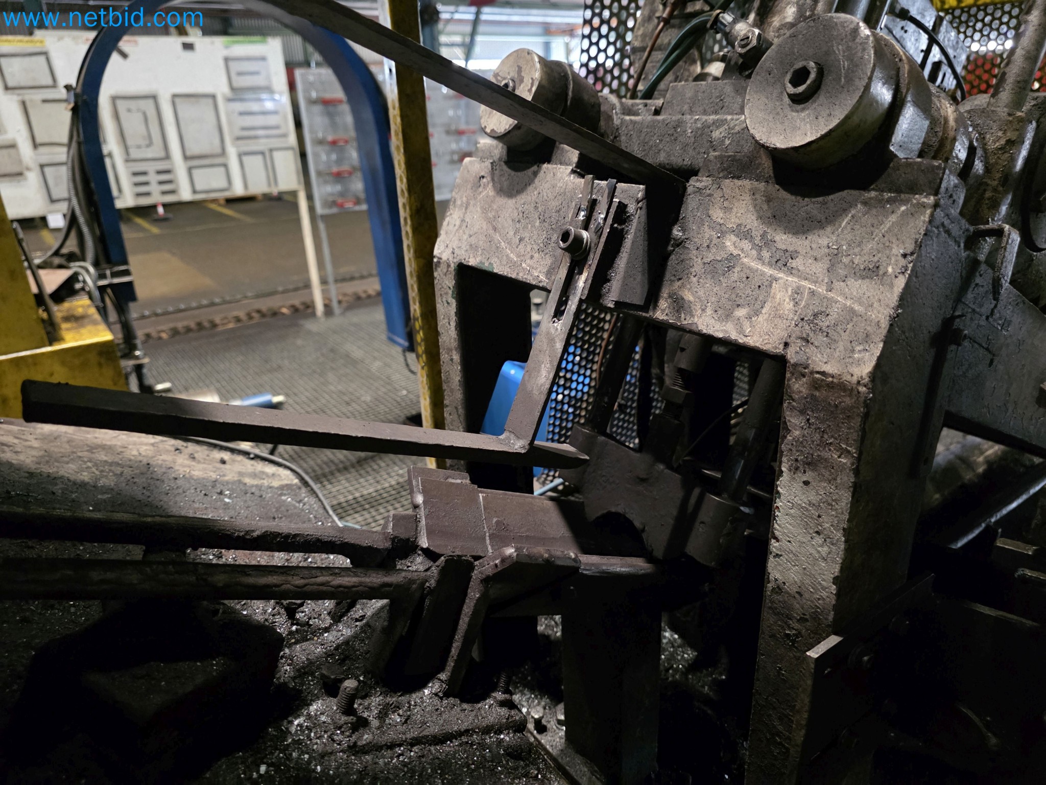 Maszyny od producenta komponentów łożyskowych-17