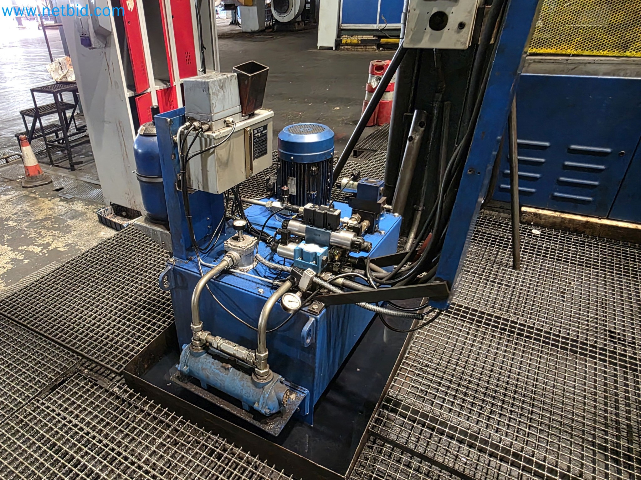 Maszyny od producenta komponentów łożyskowych-40