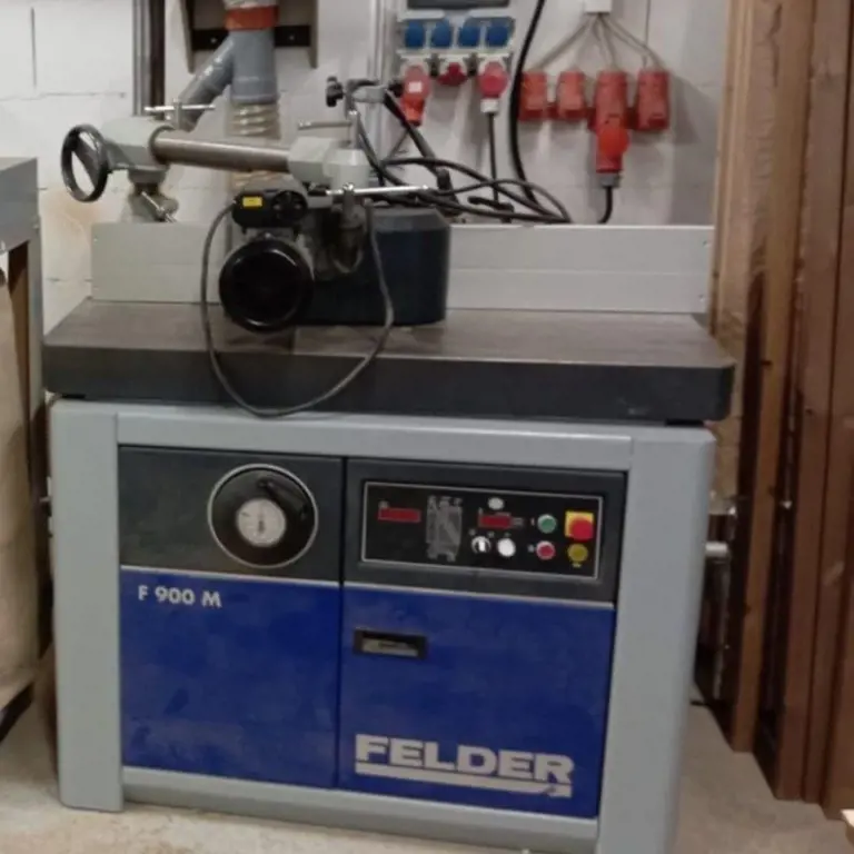 Fräsmaschine (Zuschlag unter Vorbehalt) Felder F 900 M