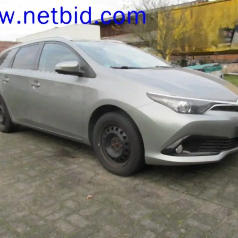 Passenger car Toyota Auris 1.2 Kombi