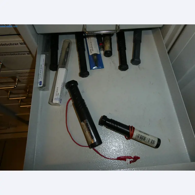 Machines du secteur de la fabrication CNC et de la construction mécanique-2