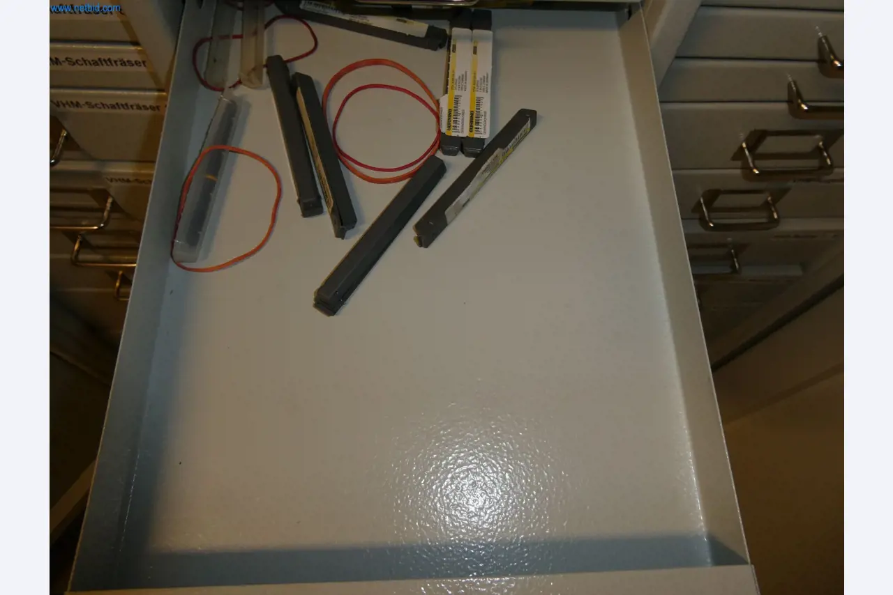 Machines du secteur de la fabrication CNC et de la construction mécanique-4