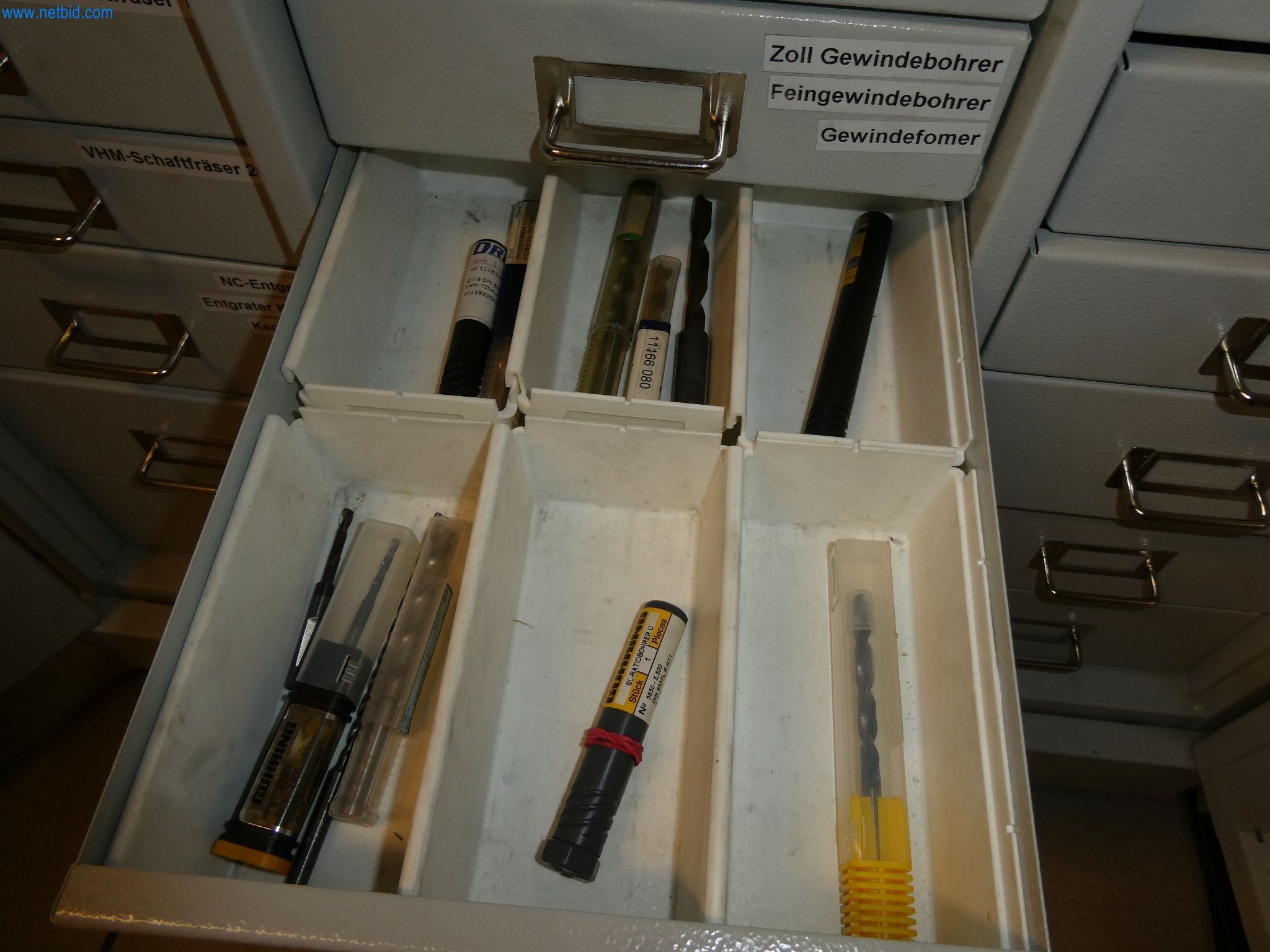 Machines du secteur de la fabrication CNC et de la construction mécanique-7