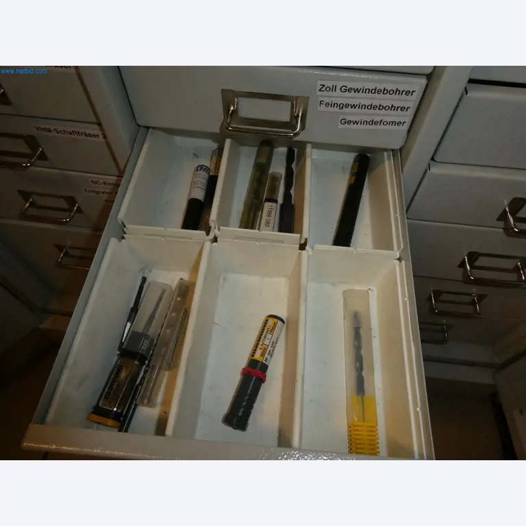 Machines du secteur de la fabrication CNC et de la construction mécanique-7