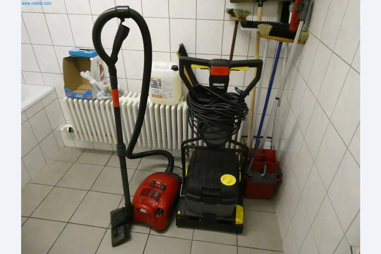 Stroje z oblasti CNC výroby a strojírenství-4