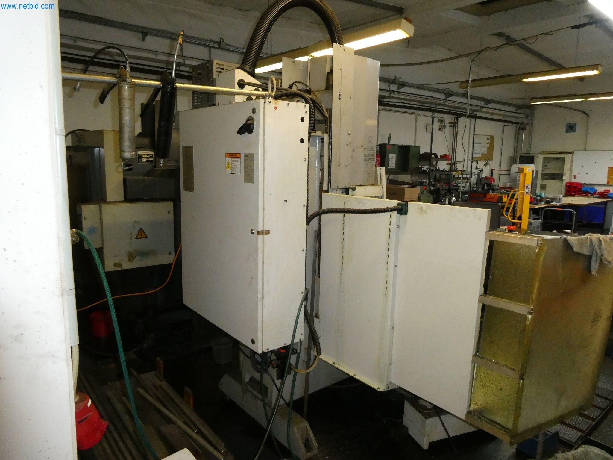 Maschinen aus dem Bereich CNC-Fertigung und Maschinenbau -8