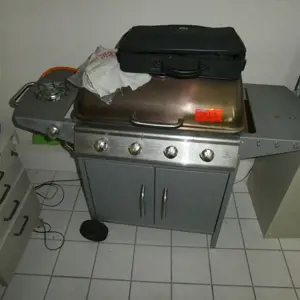 Grill gazowy