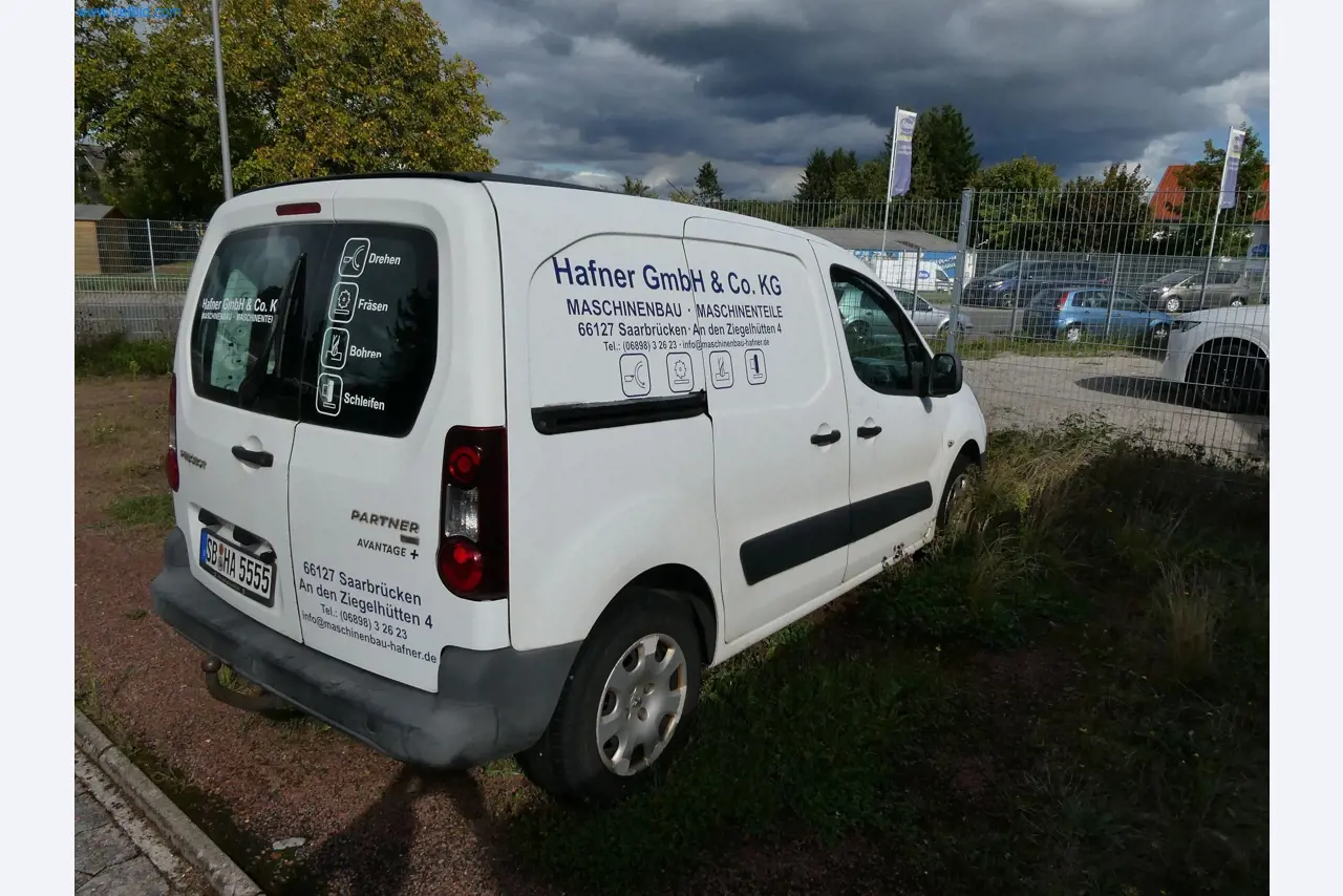 Machines from the field of CNC manufacturing and mechanical engineering-3