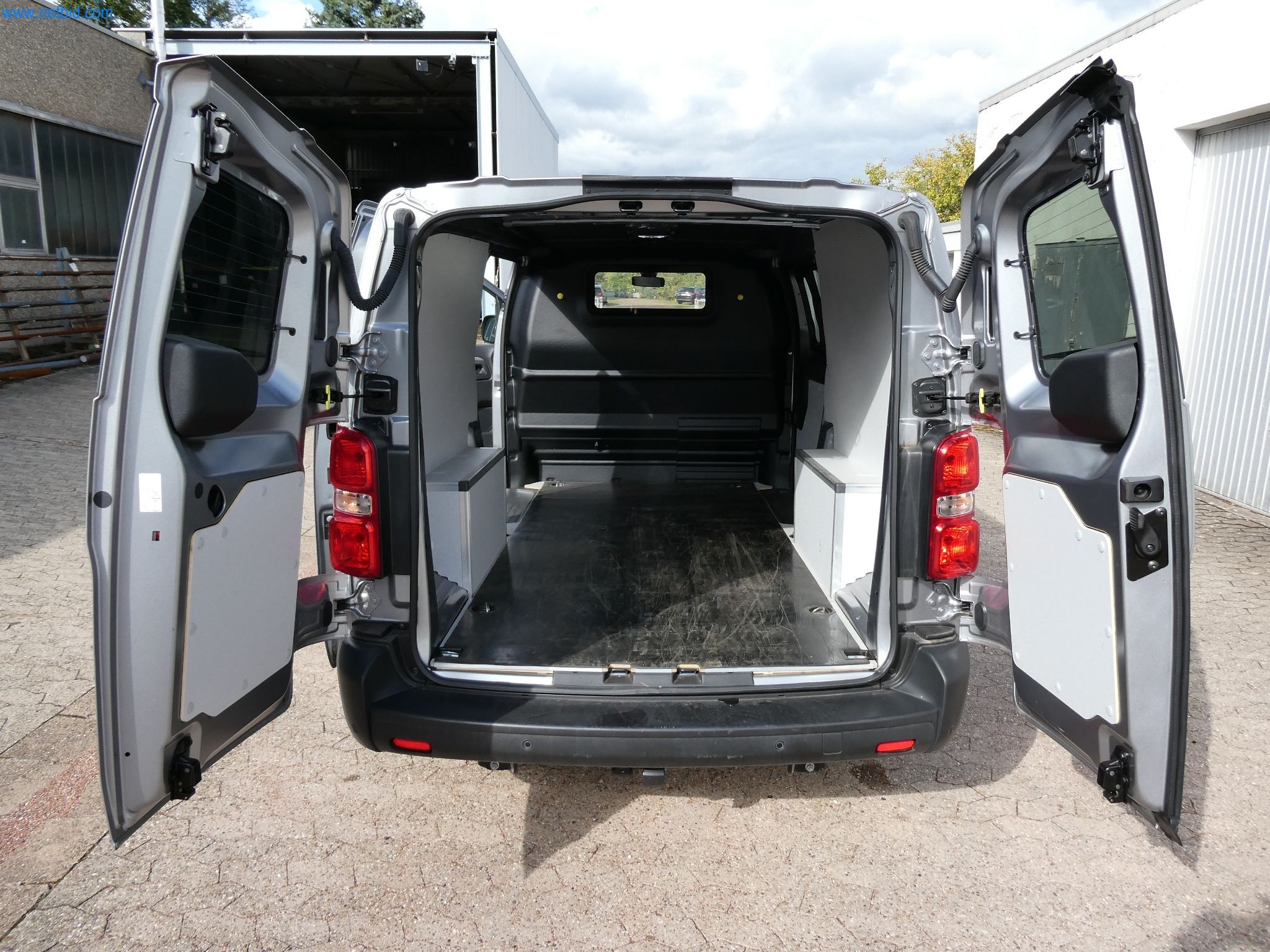 Máquinas do sector do fabrico CNC e da construção mecânica-19