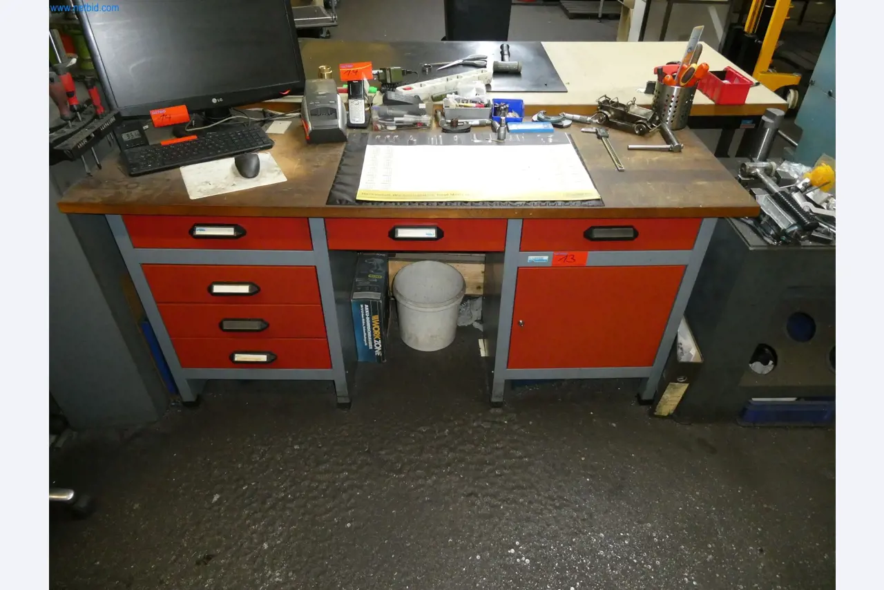 Machines op het gebied van CNC-productie en machinebouw-3