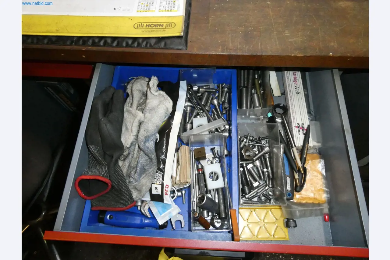 Machines op het gebied van CNC-productie en machinebouw-7