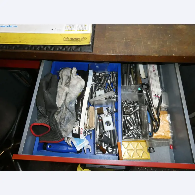 Machines op het gebied van CNC-productie en machinebouw-7