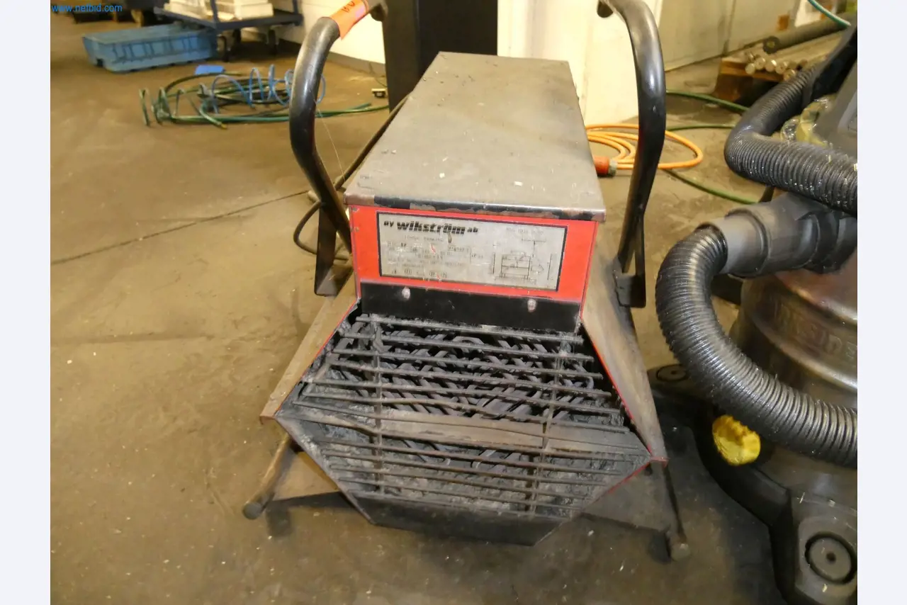 Máquinas del ámbito de la fabricación CNC y la ingeniería mecánica-2