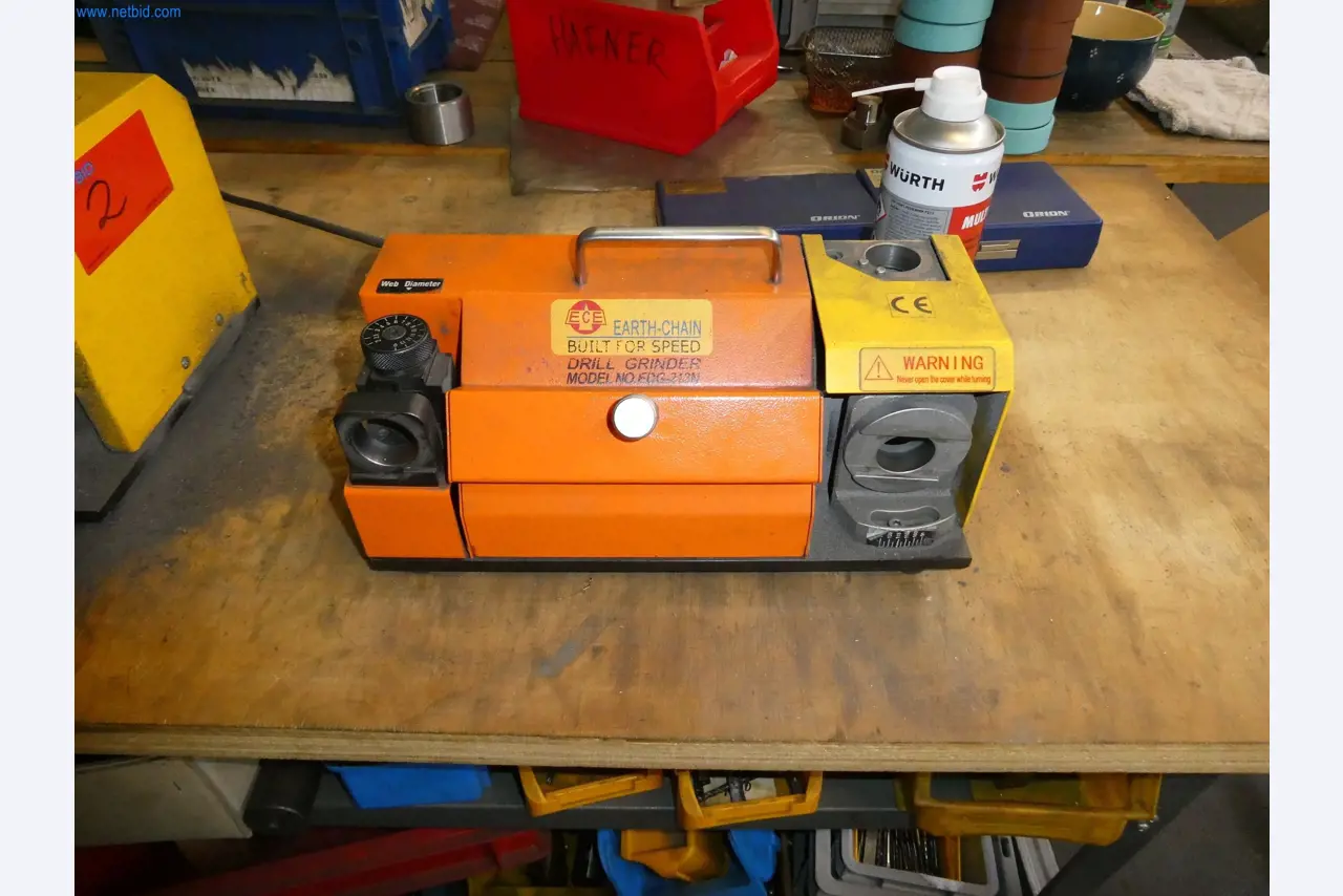 Máquinas del ámbito de la fabricación CNC y la ingeniería mecánica-14