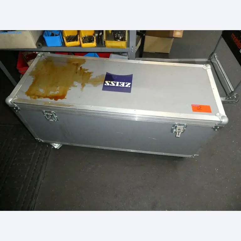 Máquinas del ámbito de la fabricación CNC y la ingeniería mecánica-1