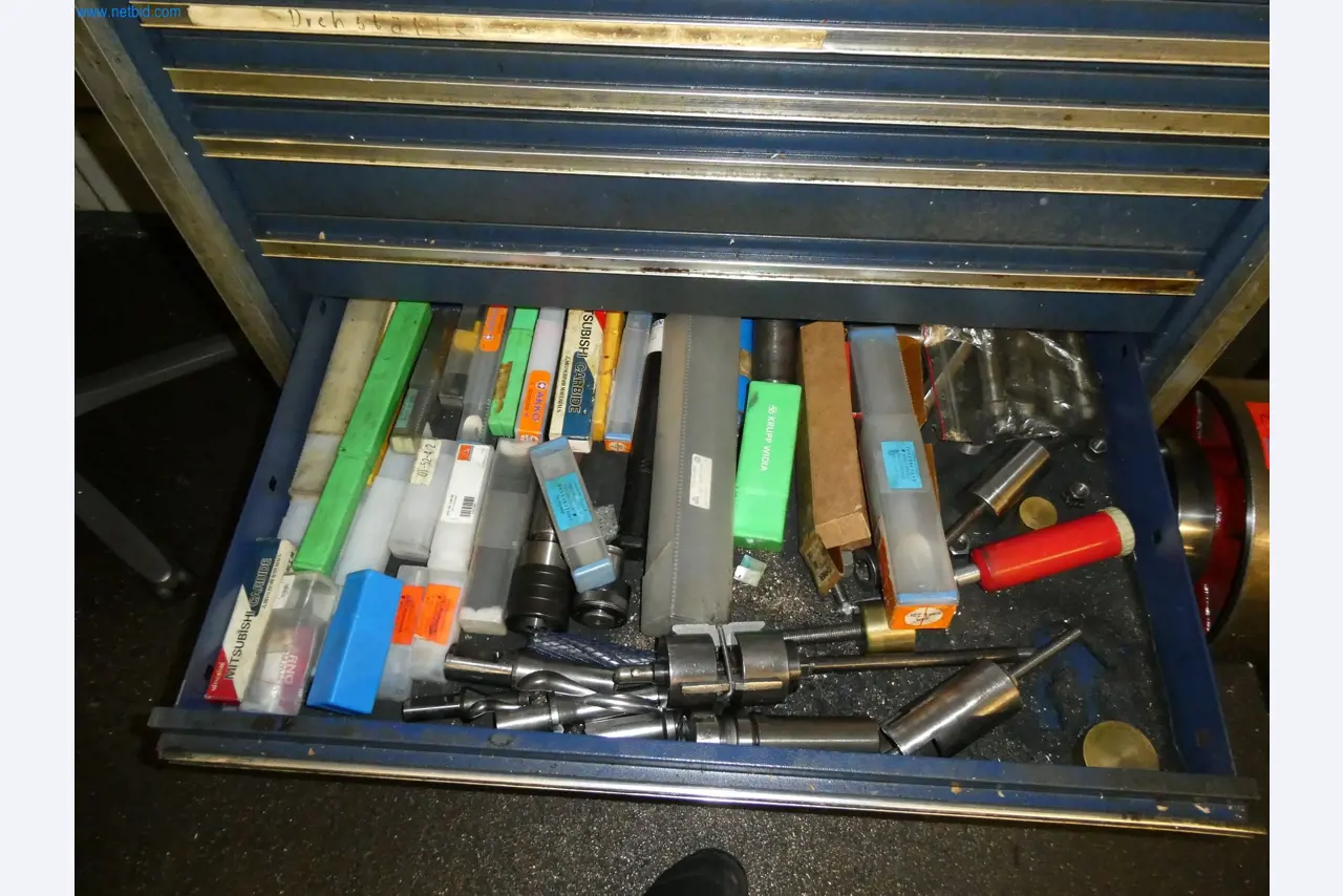 Machines op het gebied van CNC-productie en machinebouw-16