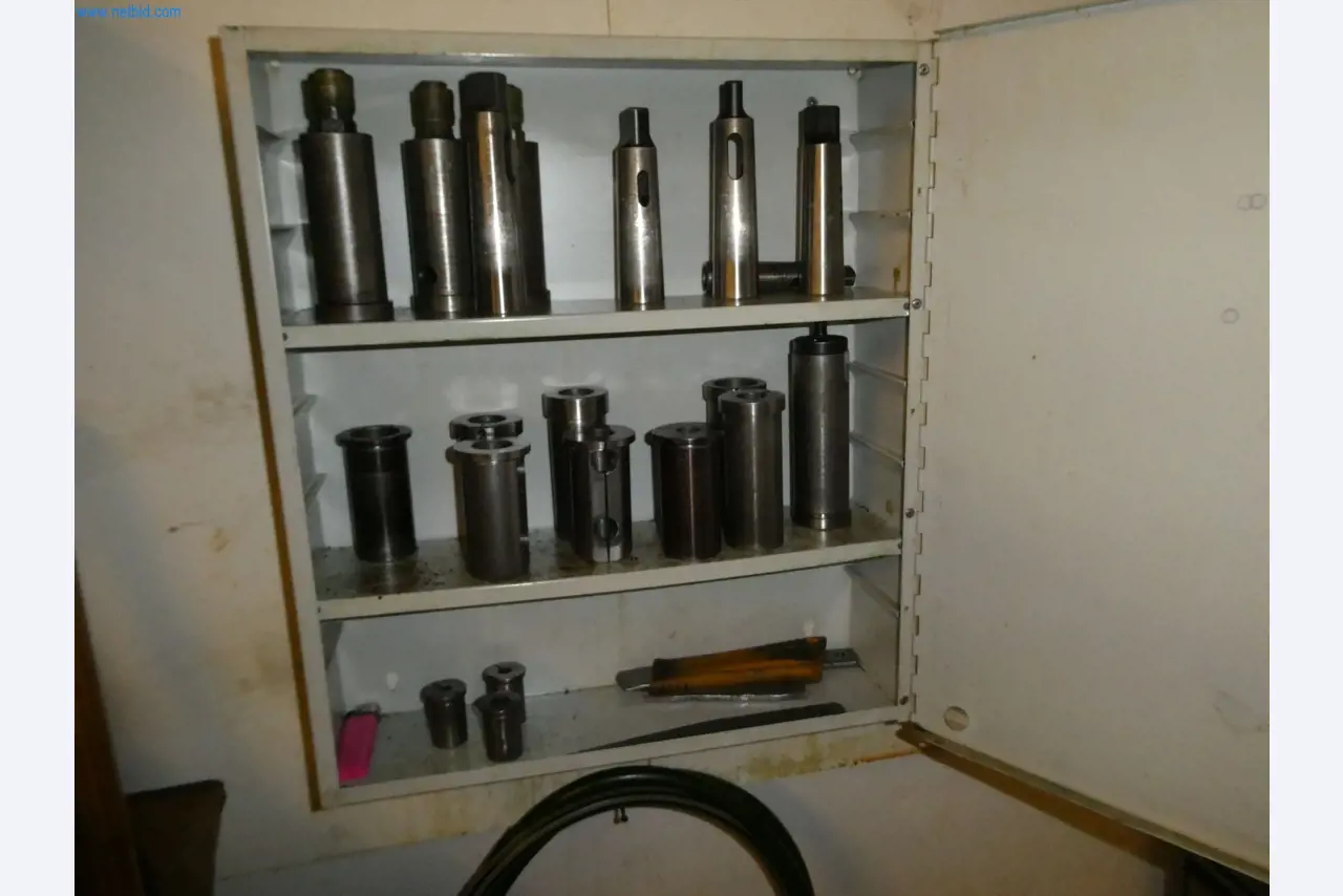 Machines op het gebied van CNC-productie en machinebouw-17