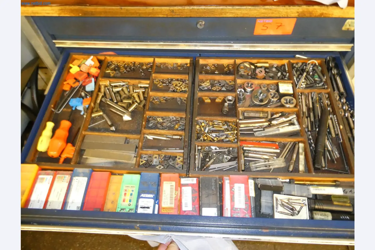 Machines op het gebied van CNC-productie en machinebouw-19