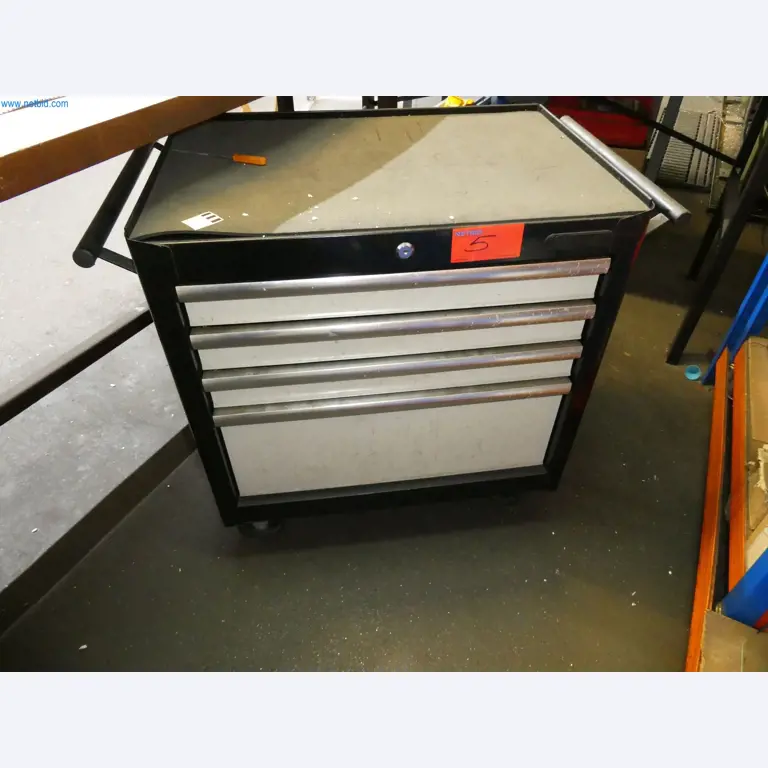 Machines op het gebied van CNC-productie en machinebouw-1