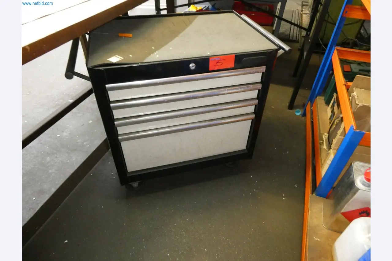 Machines op het gebied van CNC-productie en machinebouw-2