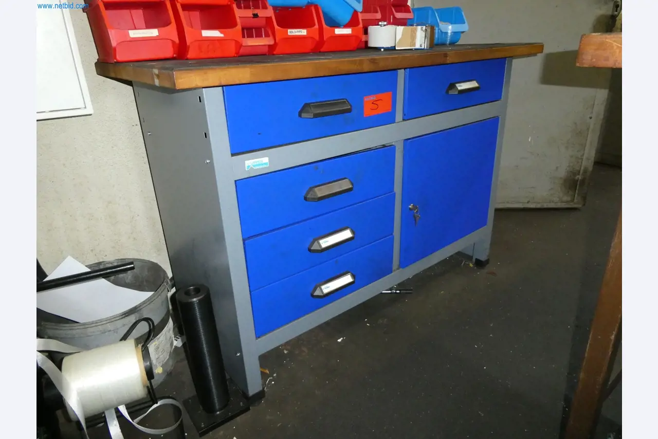 Machines op het gebied van CNC-productie en machinebouw-3