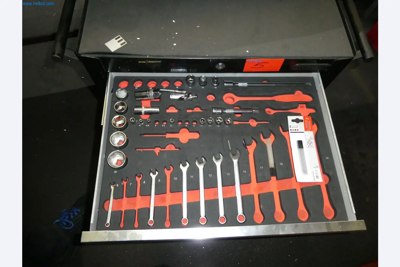 Machines op het gebied van CNC-productie en machinebouw-6