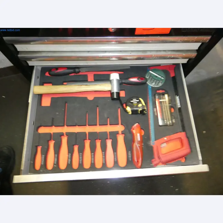 Machines op het gebied van CNC-productie en machinebouw-7