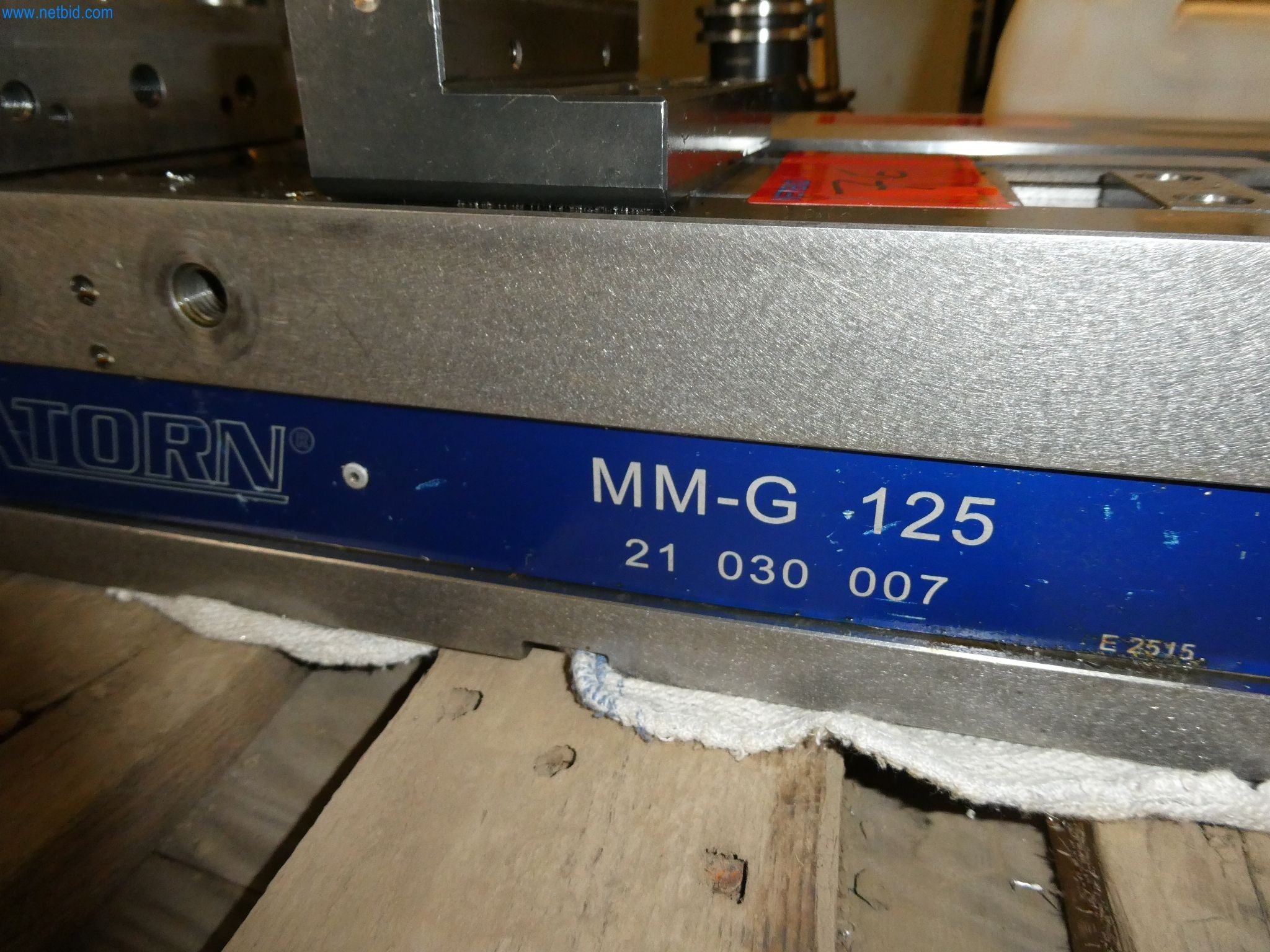 Máquinas del ámbito de la fabricación CNC y la ingeniería mecánica-1