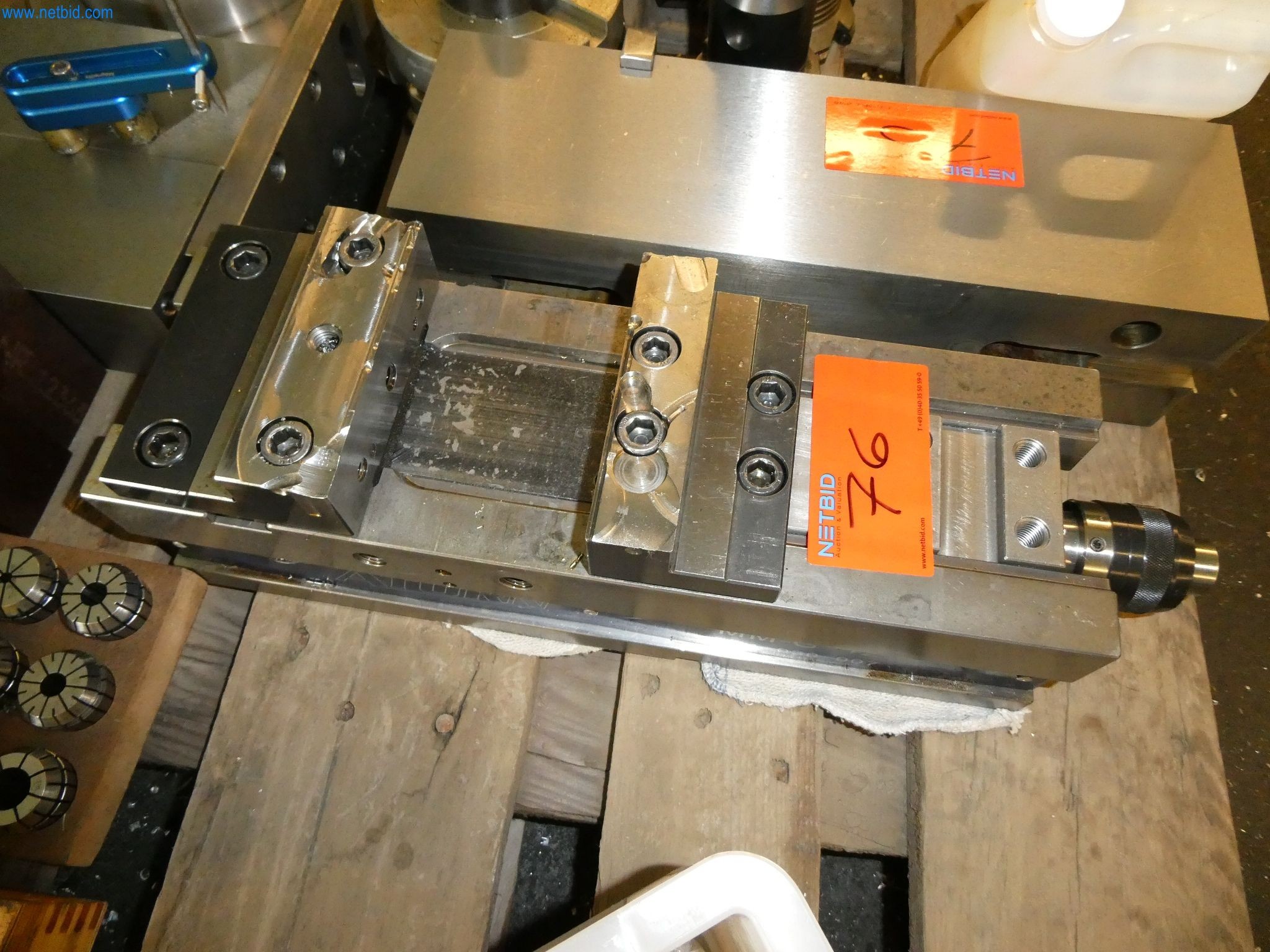 Máquinas del ámbito de la fabricación CNC y la ingeniería mecánica-2