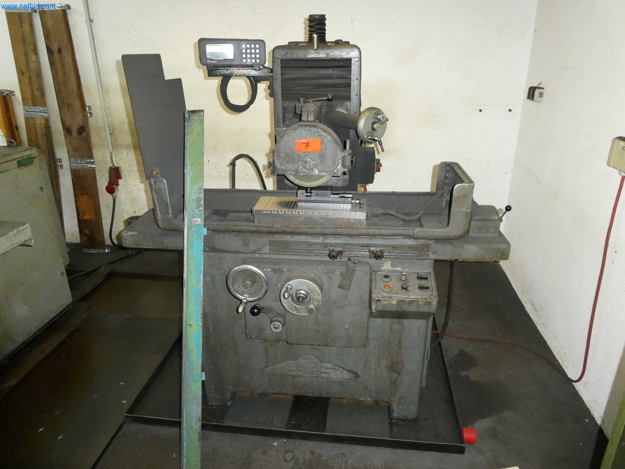 Maschinen aus dem Bereich CNC-Fertigung und Maschinenbau -5