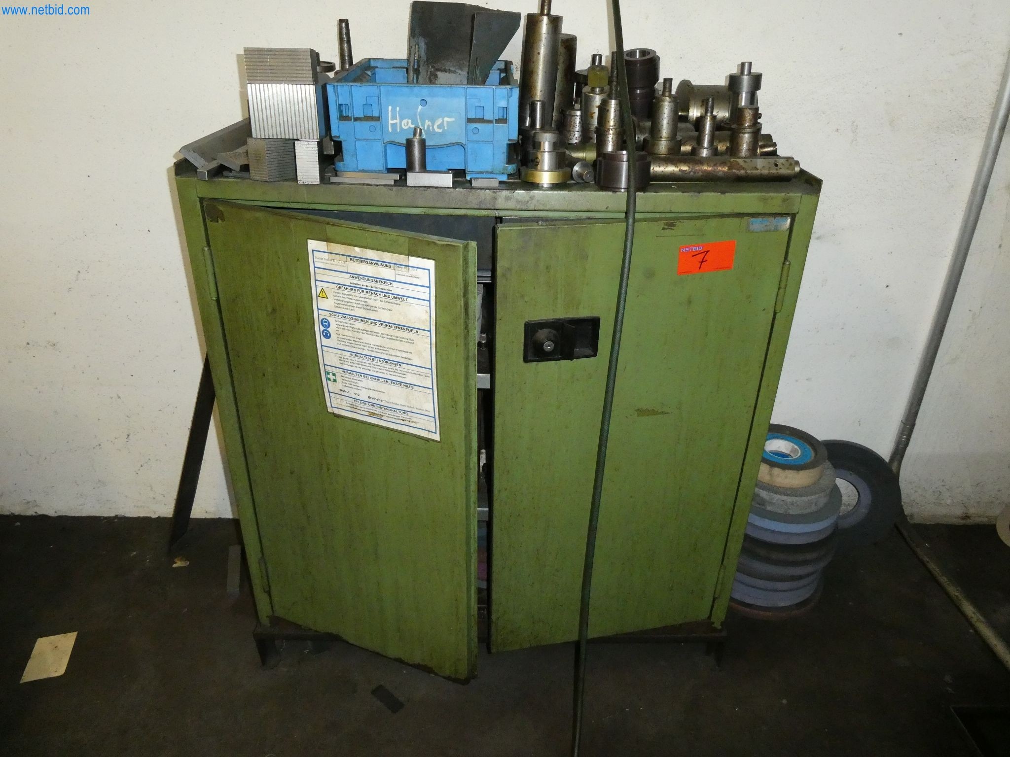 Maschinen aus dem Bereich CNC-Fertigung und Maschinenbau -8