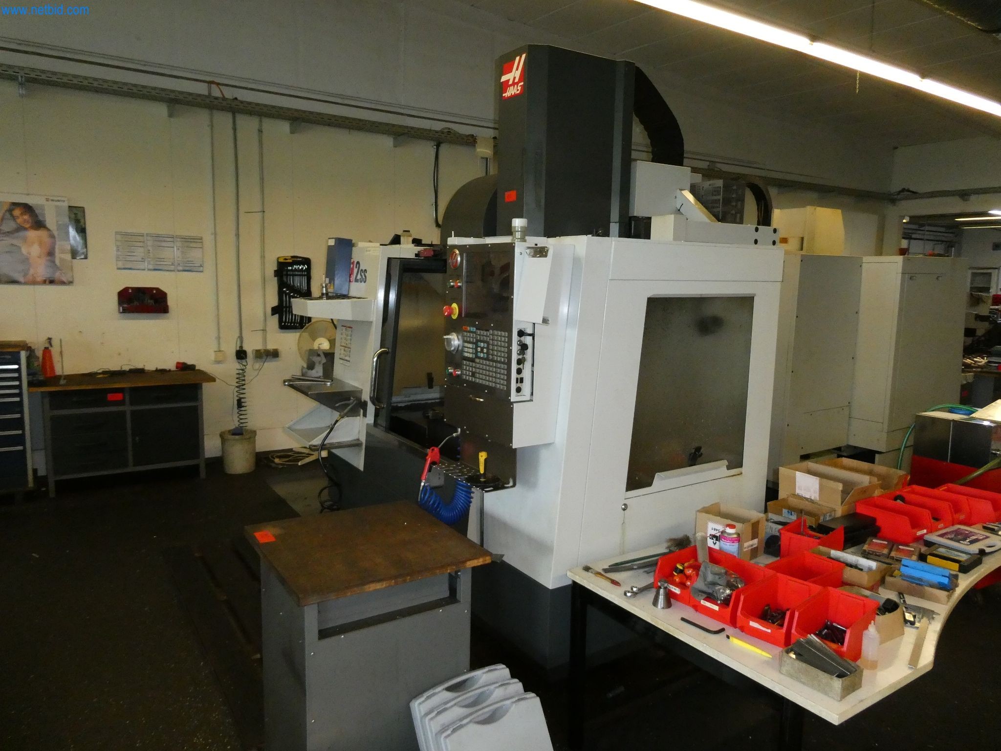 Máquinas do sector do fabrico CNC e da construção mecânica-11