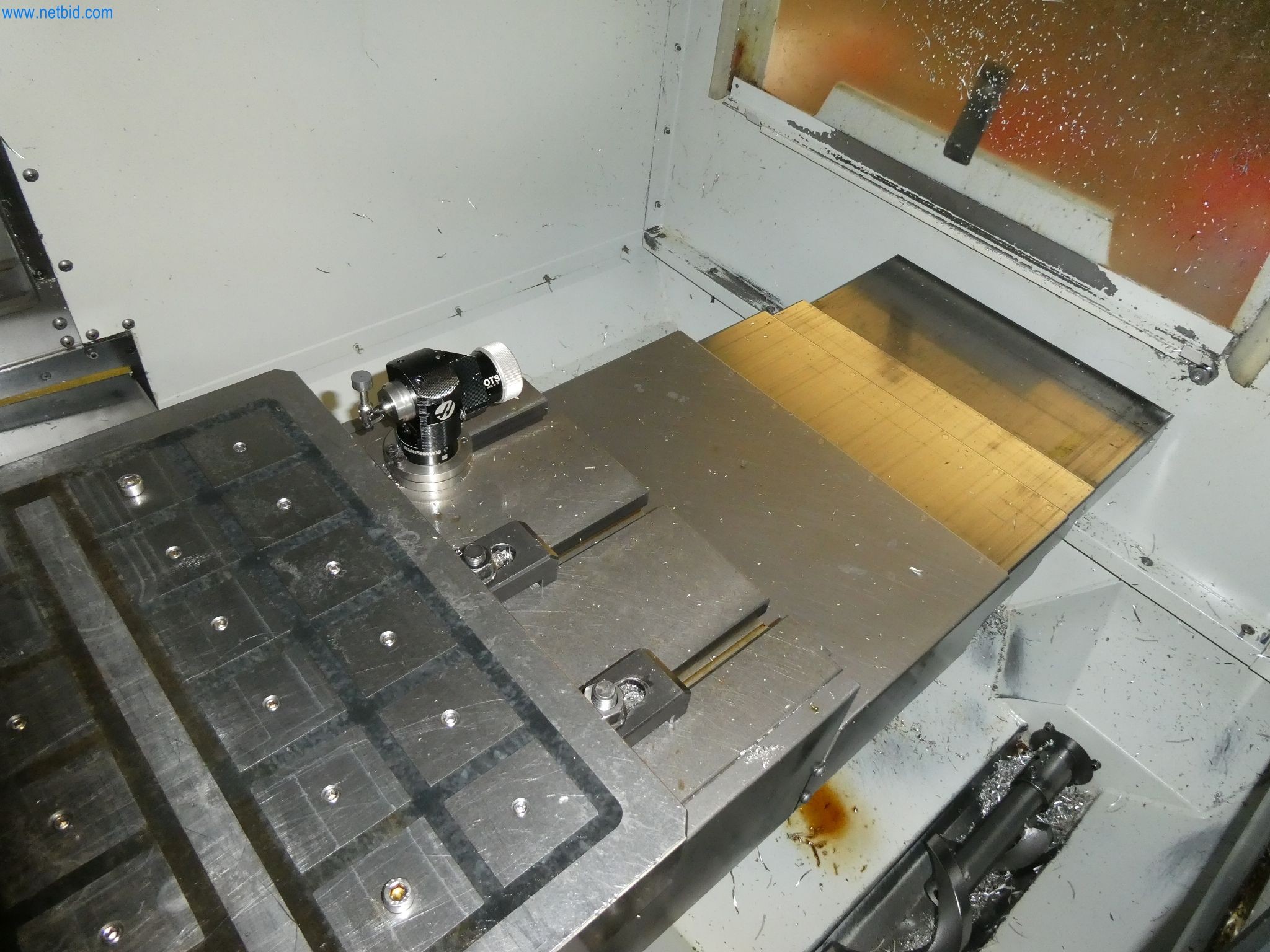 Máquinas do sector do fabrico CNC e da construção mecânica-5