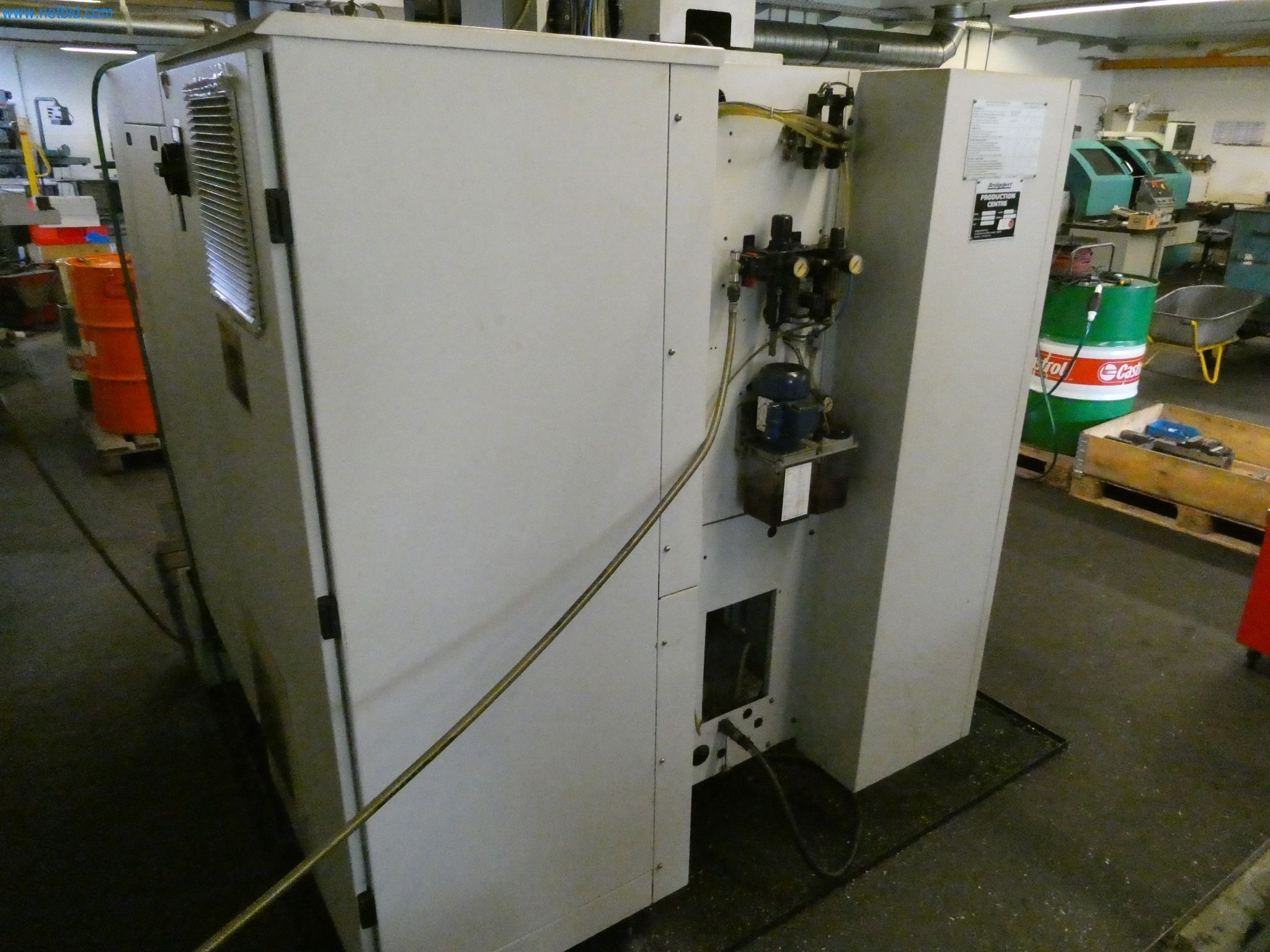 Máquinas do sector do fabrico CNC e da construção mecânica-11