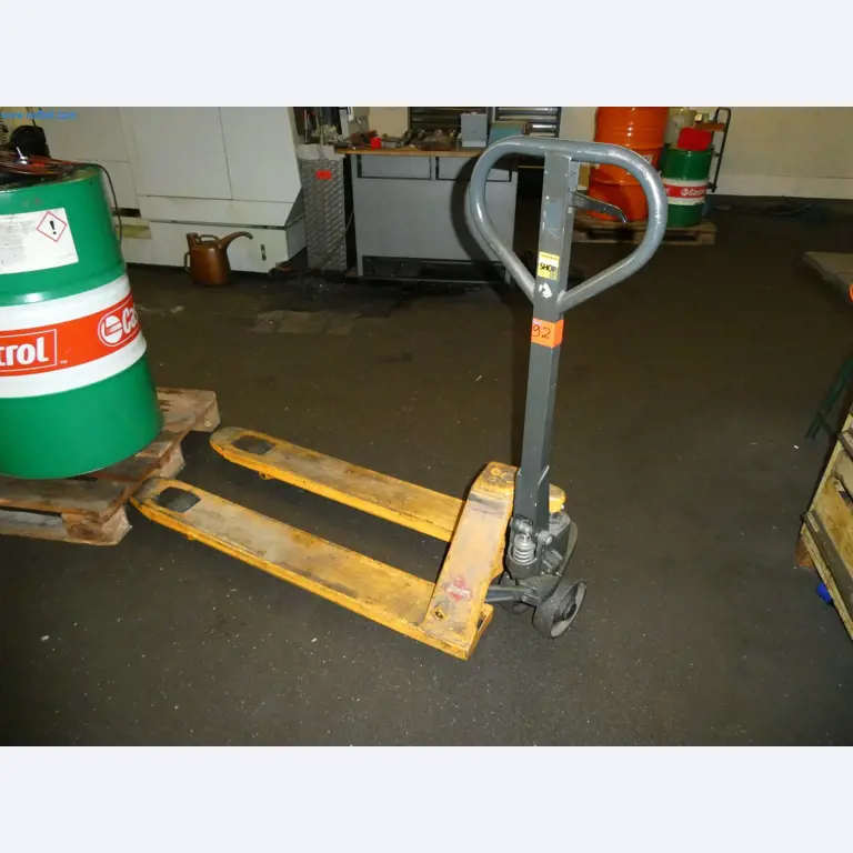 Máquinas del ámbito de la fabricación CNC y la ingeniería mecánica-1