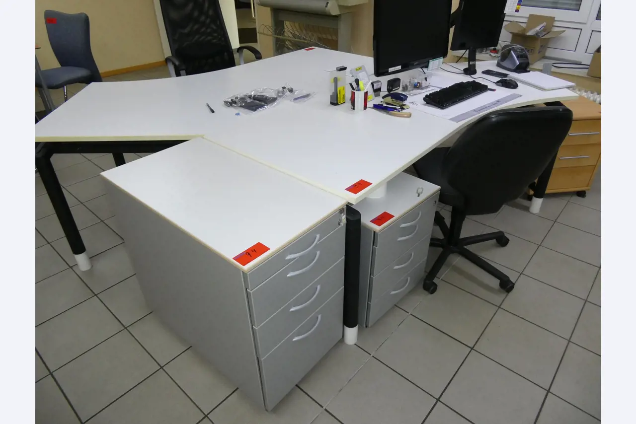 Máquinas del ámbito de la fabricación CNC y la ingeniería mecánica-5