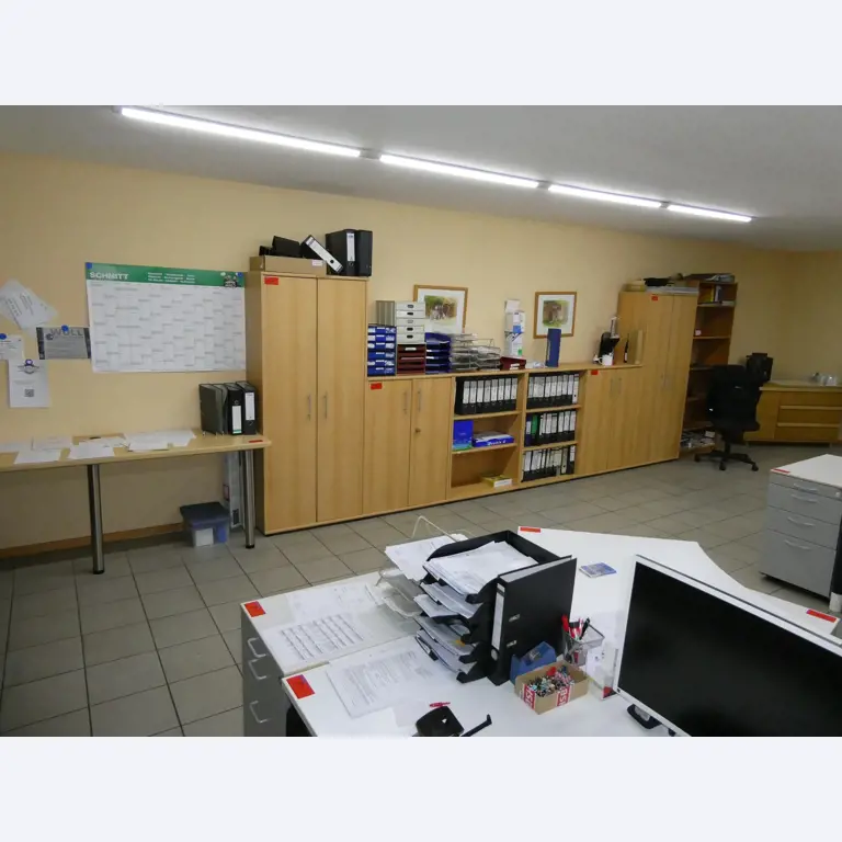 Máquinas del ámbito de la fabricación CNC y la ingeniería mecánica-8