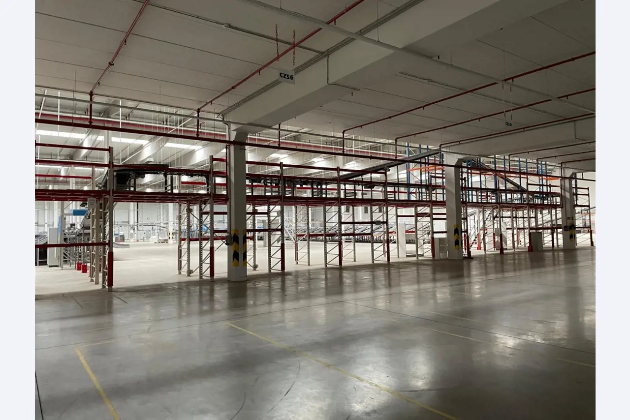 Dopravníkovou dráhu modulární, regálové systémy, transportní manipulacní prepravníky, vysokozdvižné vozíky-11