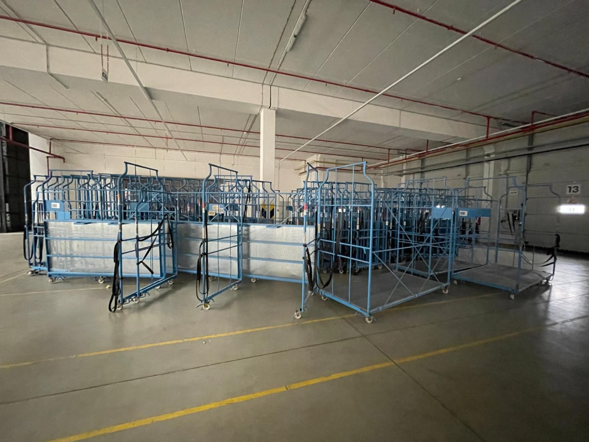 Dopravníková linka pro velkoobjemový výdej balíku-14