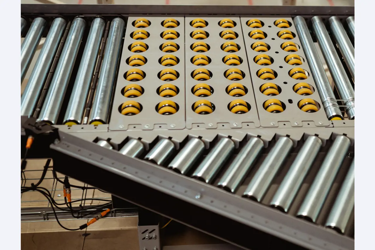 Dopravníkovou dráhu modulární, regálové systémy, transportní manipulacní prepravníky, vysokozdvižné vozíky-23