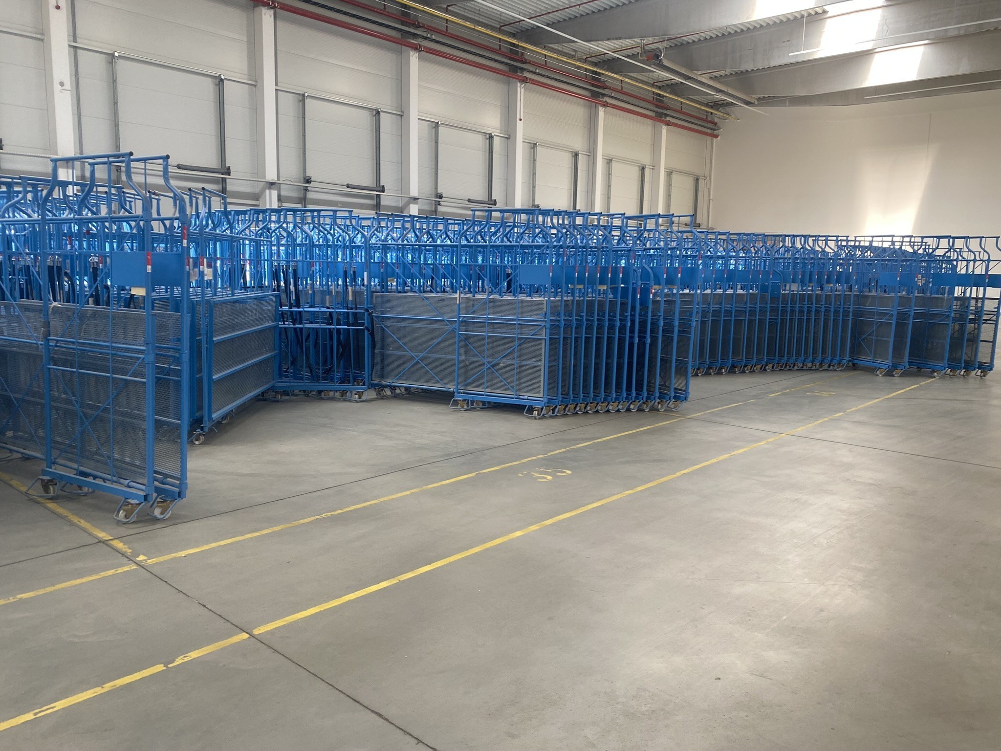 Modular conveyor lines, shelving systems, transport conveyors, forklift trucks-1