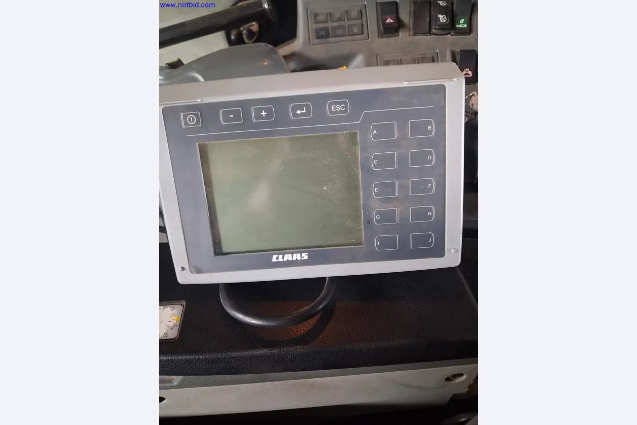 Machines from the agricultural sector-15