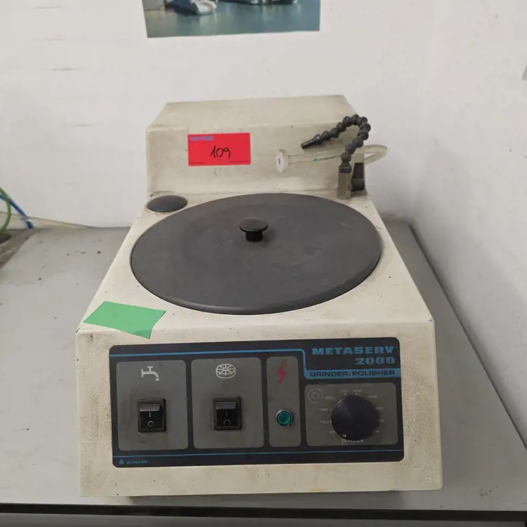 Slijp- en polijstmachine METASERV 2000