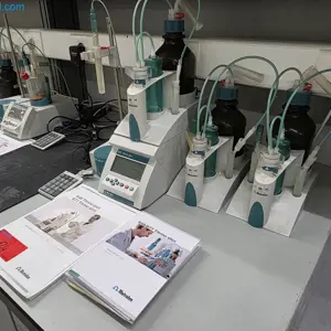 Universele titrator METROHM 848 TITRINO PLUS