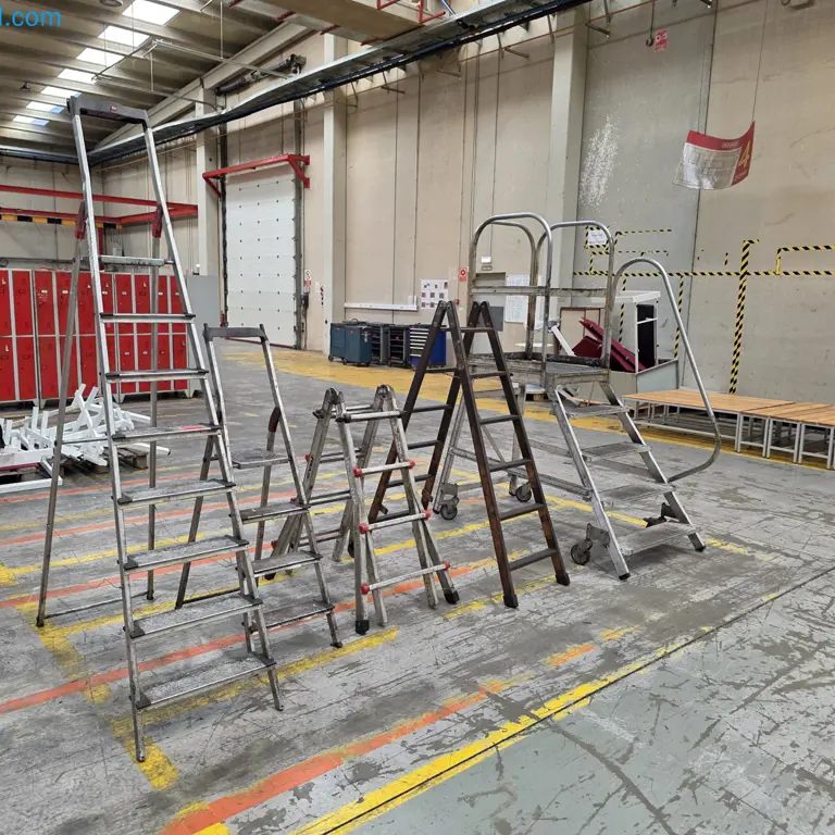 5 Aluminium ladders