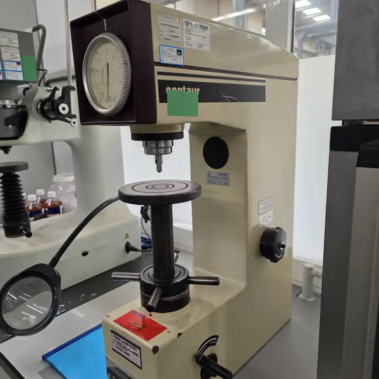 Rockwell hardheidsmeter CENTAUR HR-150-HA